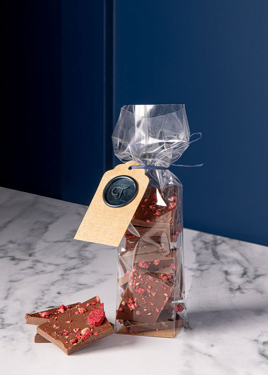 Lua Milk Chocolate & Raspberries (150g)